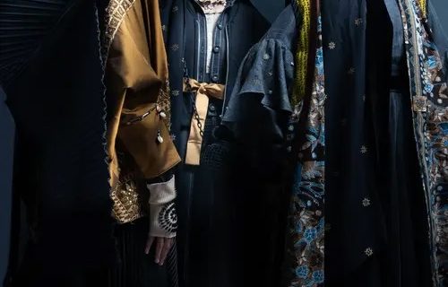 Penggunaan Bahan Organik dalam Fashion Halal: Menyelaraskan Keindahan dan Keberlanjutan